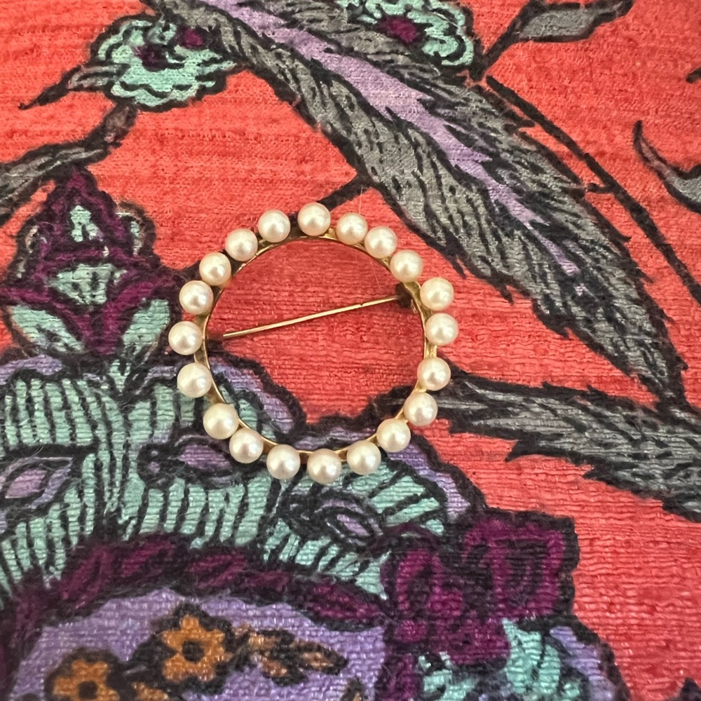 Pearl Brooch